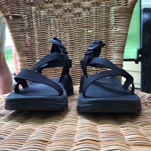 Black Single Strap Chacos